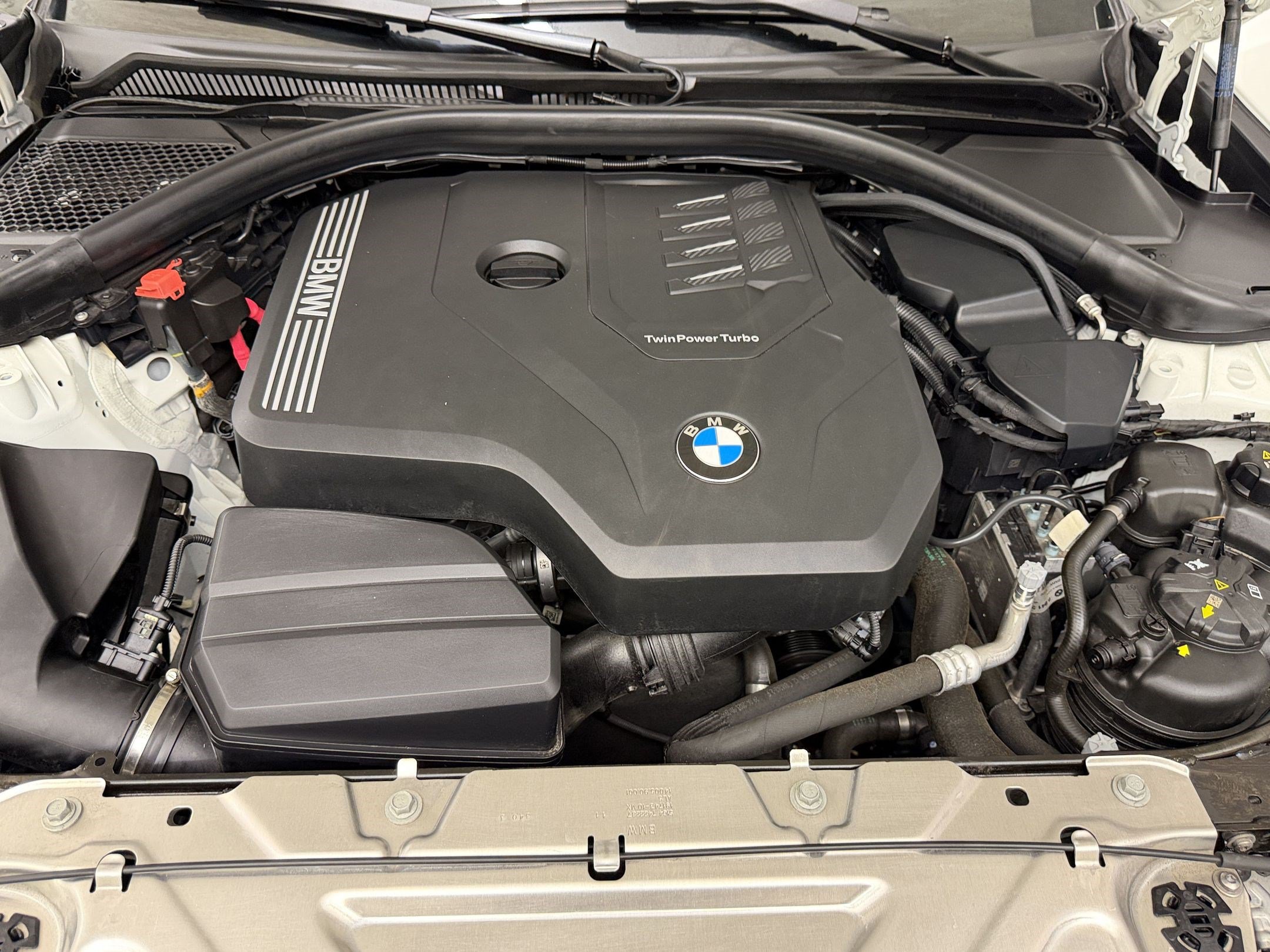 Certified 2024 BMW 330i Sedan w/ Convenience Package RWD image 34