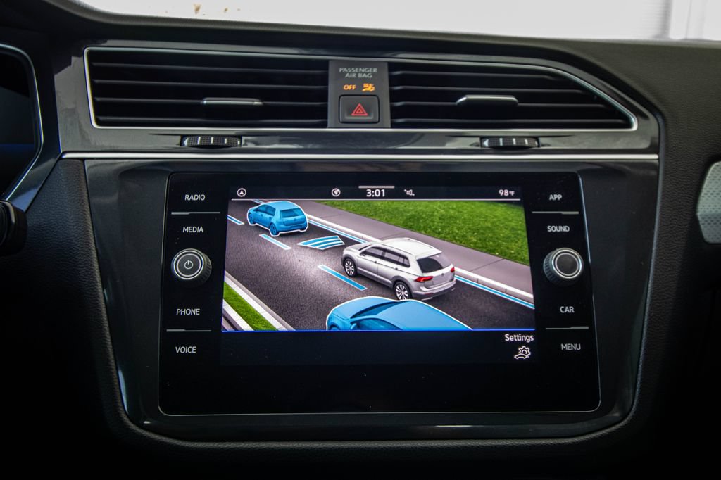 Certified 2024 Volkswagen Tiguan S FWD image 40