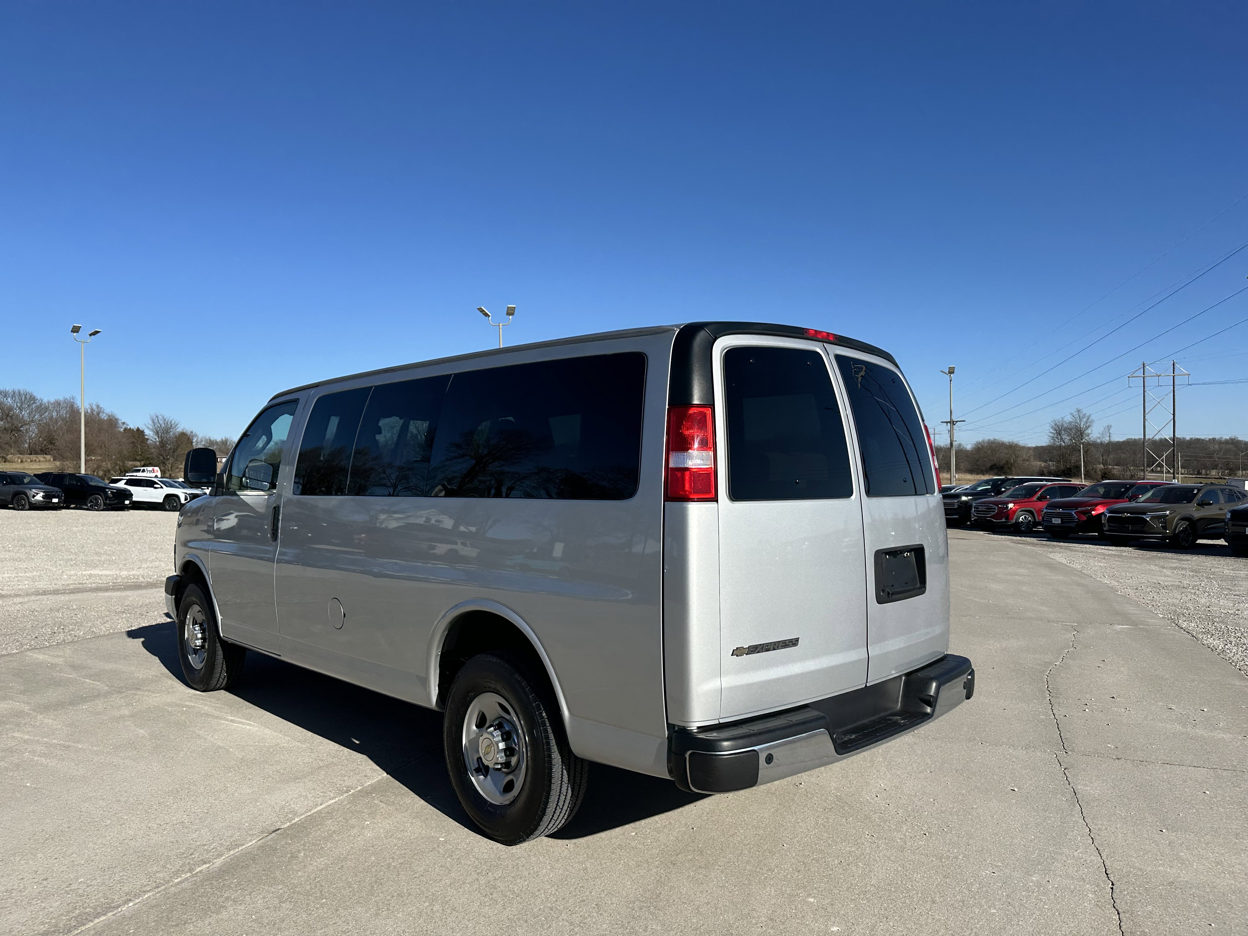 Used 2024 Chevrolet Express 2500 LT w/ LT Preferred Equipment Group image 3