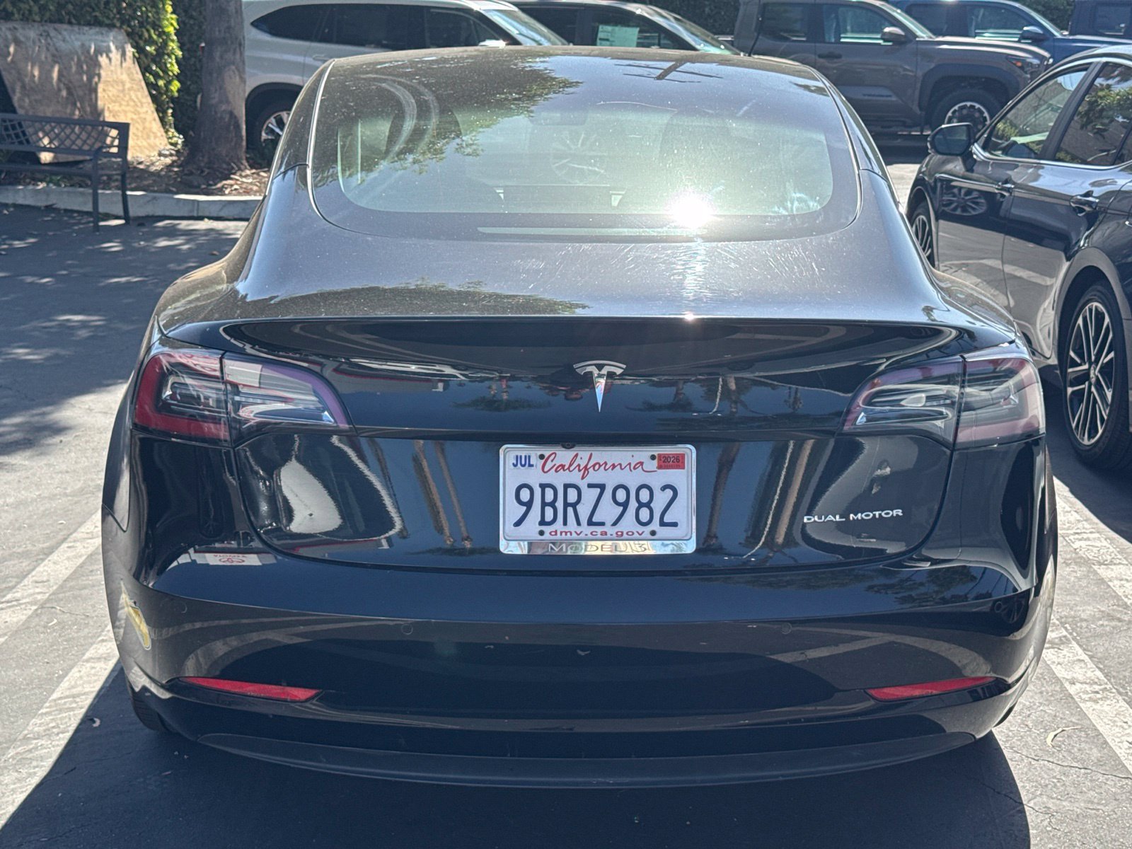Used 2022 Tesla Model 3 Long Range AWD/4WD image 2