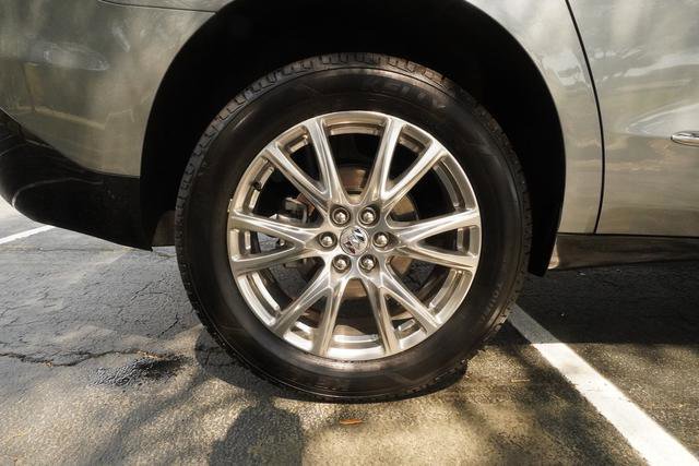 Used 2023 Buick Enclave Essence w/ Experience Buick Package AWD/4WD image 35