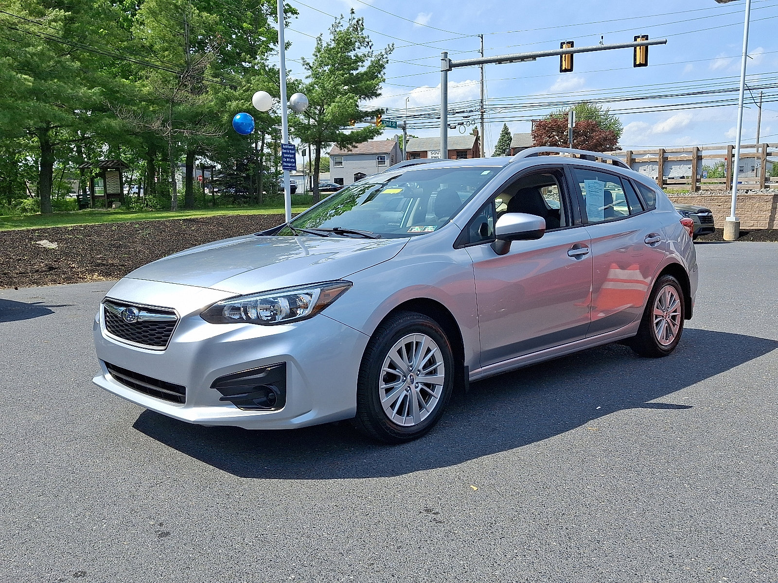 Used 2017 Subaru Impreza 2.0i Premium AWD/4WD image 3