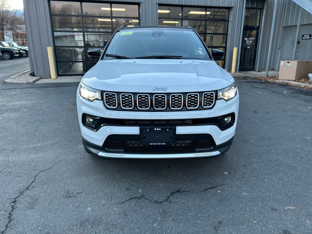 New 2026 Jeep Compass Limited w/ Sun, Sound & Navigation Group image 9