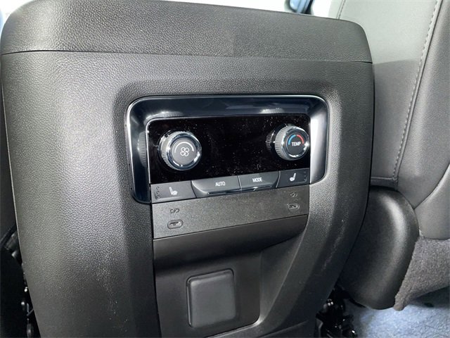 New 2026 Chevrolet Suburban High Country image 21