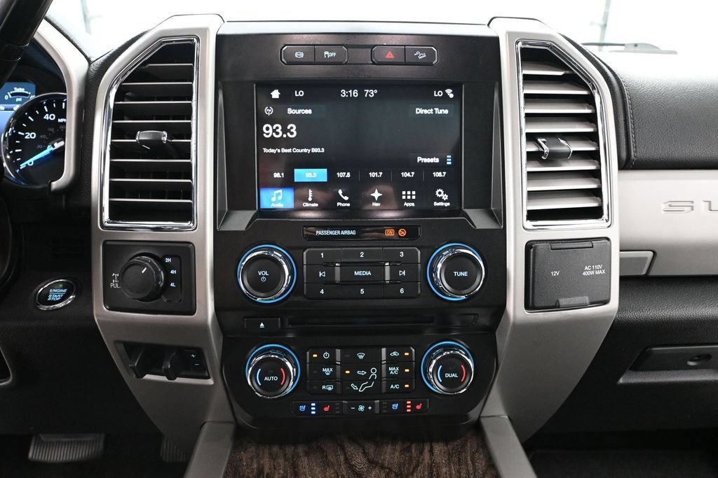 Used 2017 Ford F350 Lariat w/ Lariat Ultimate Package AWD/4WD image 26