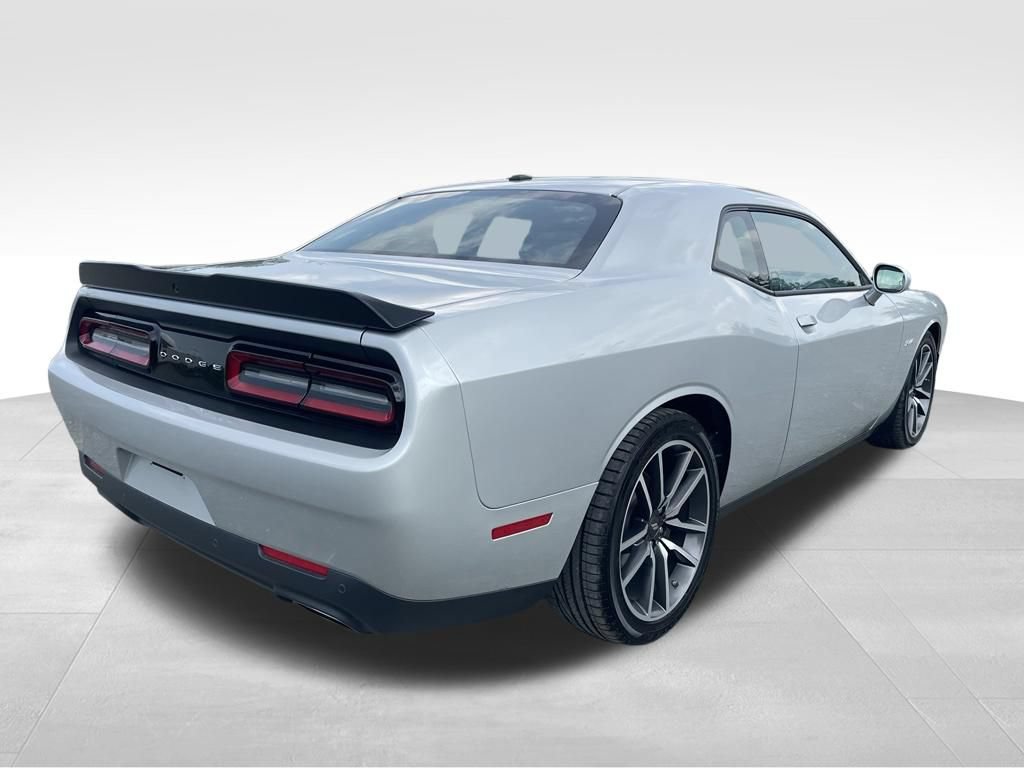 Used 2023 Dodge Challenger R/T RWD image 12