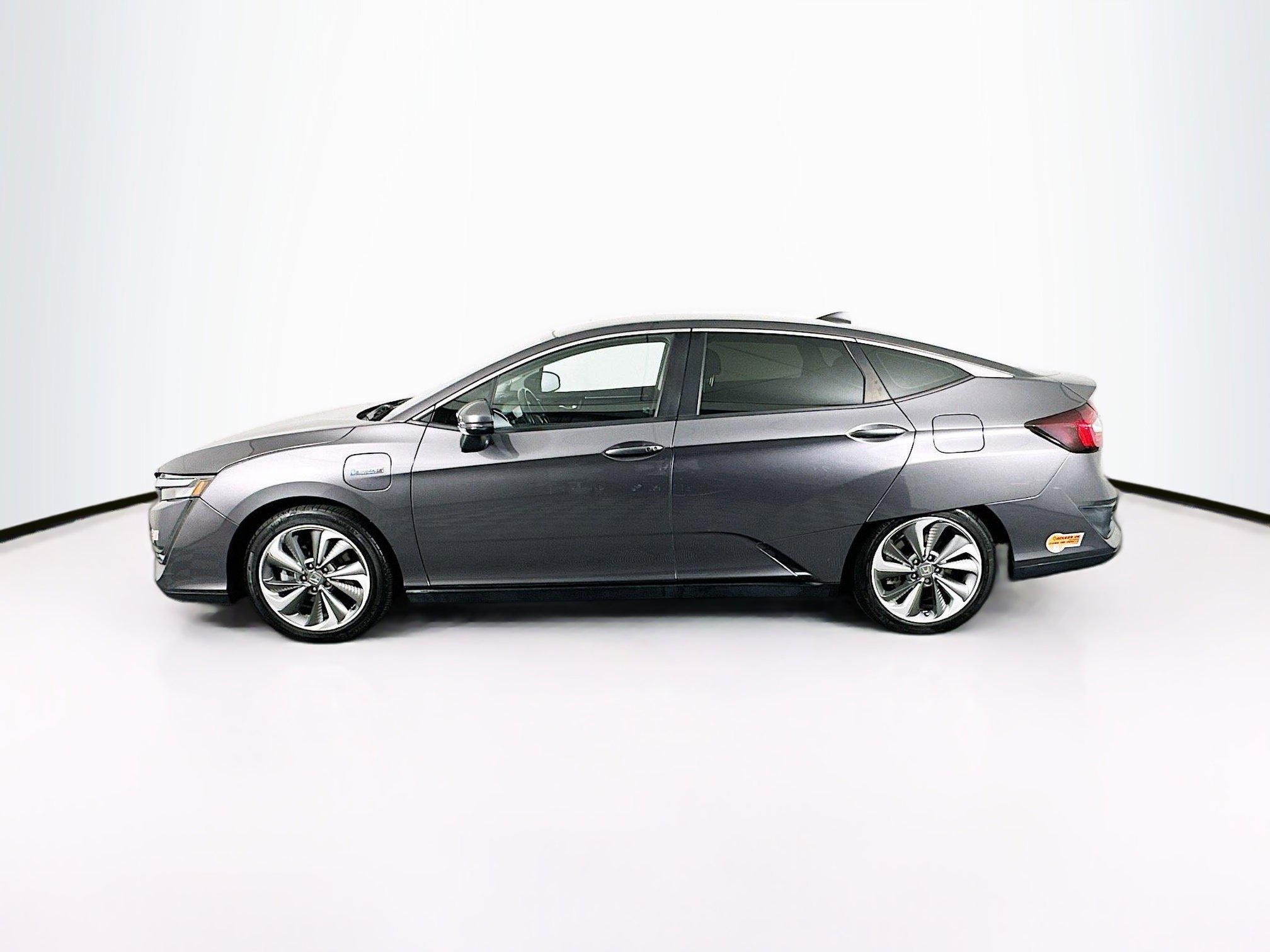 Used 2019 Honda Clarity Touring image 4