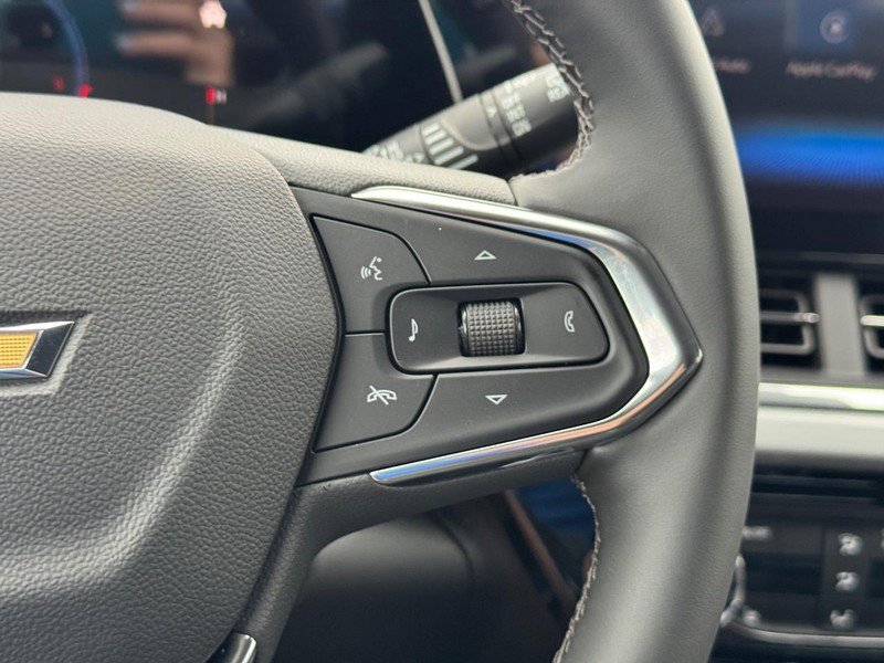 New 2026 Chevrolet Trax LT w/ Driver Confidence Package image 13
