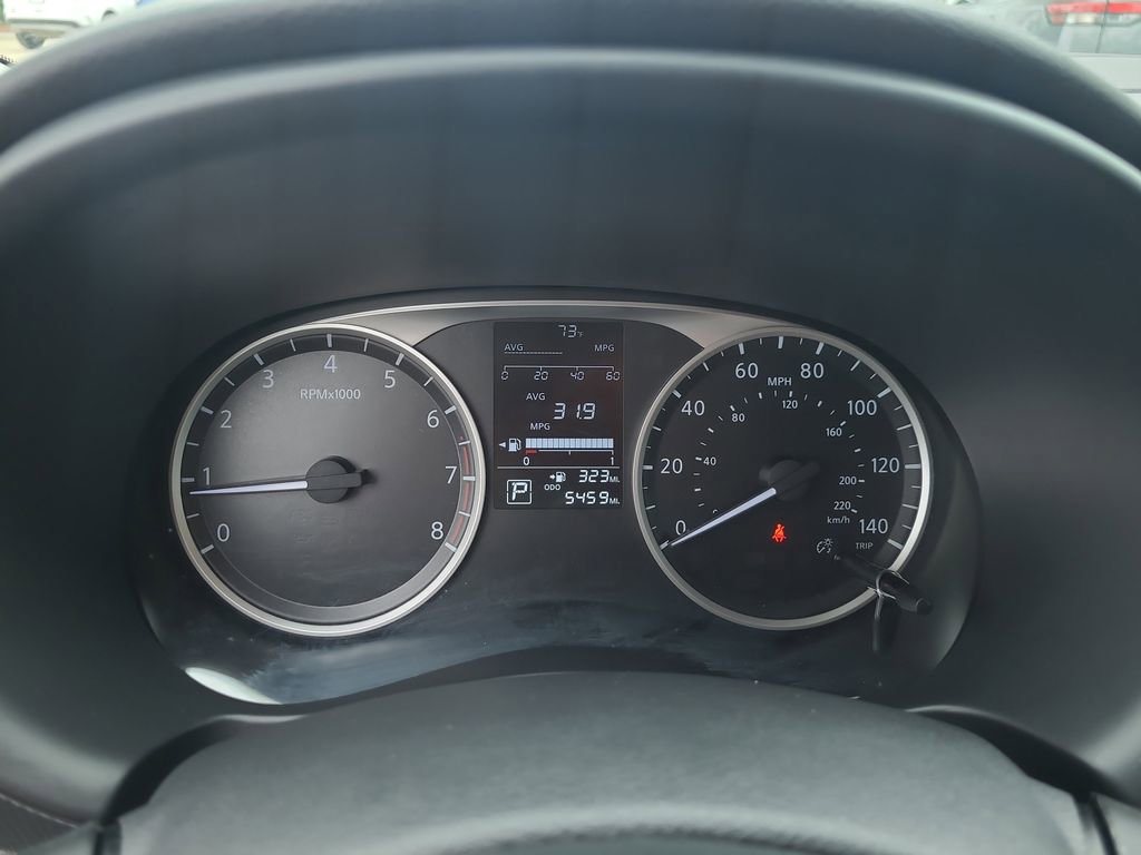 Certified 2025 Nissan Kicks Play S FWD image 27