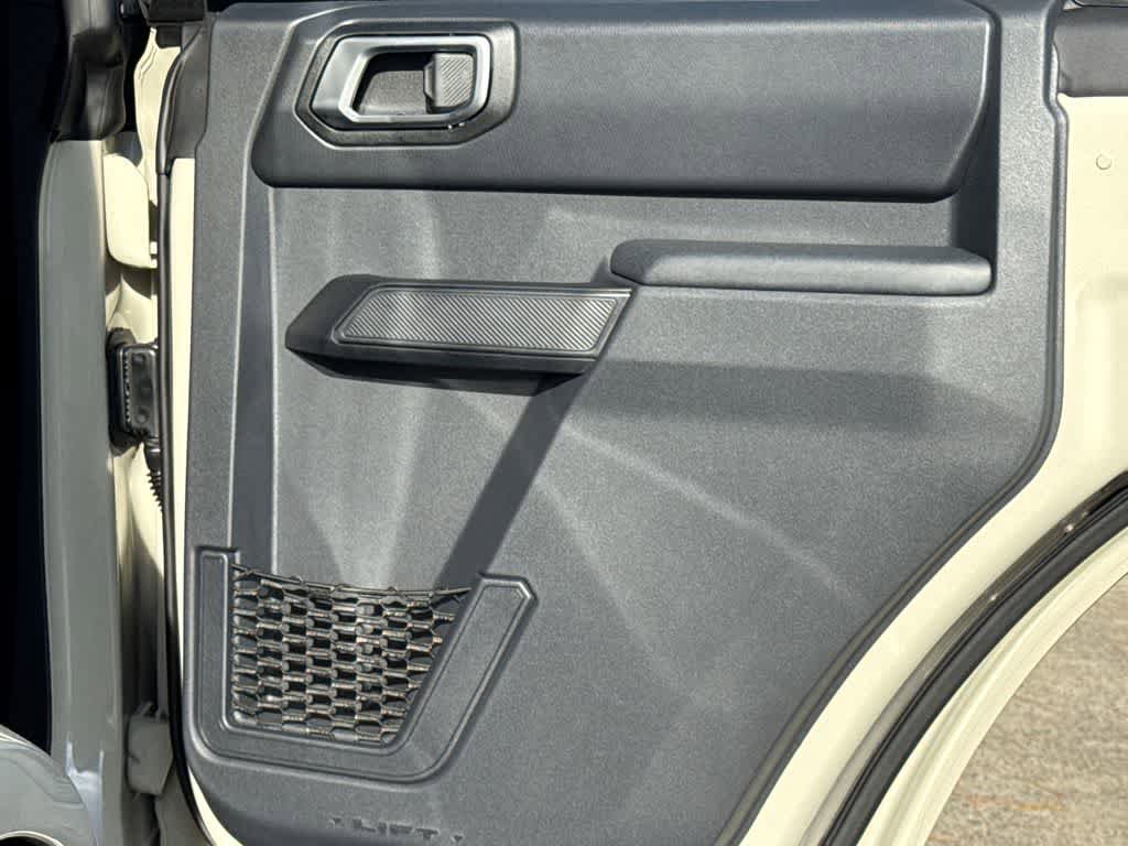 New 2025 Ford Bronco 4-Door image 15