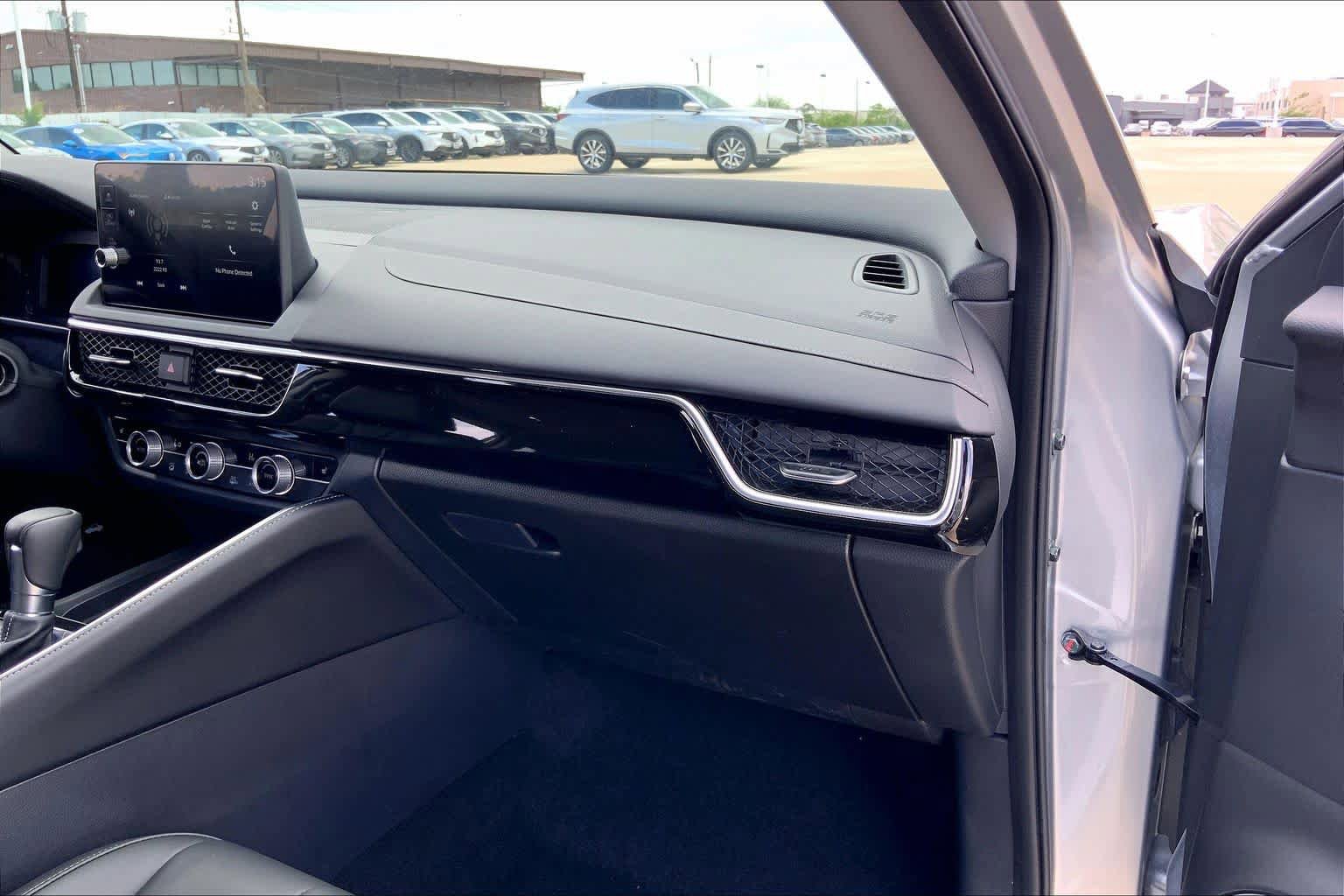 Used 2025 Acura ADX AWD image 18