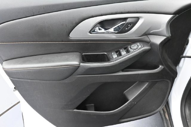 Used 2020 Chevrolet Traverse LS FWD image 25