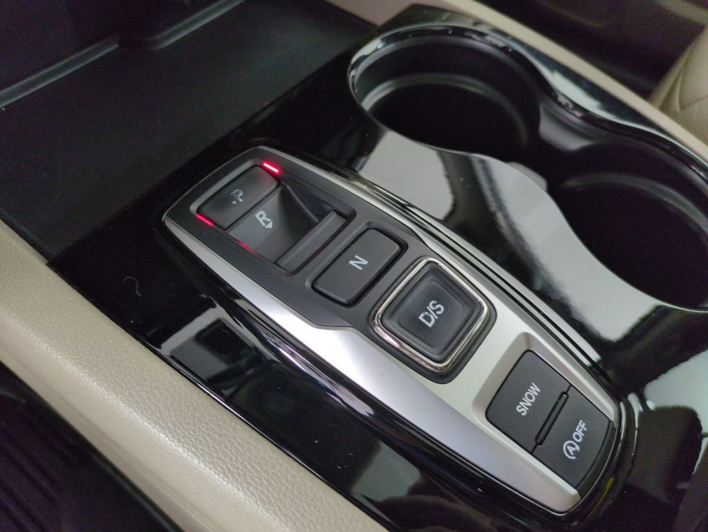Used 2017 Honda Pilot Touring image 24