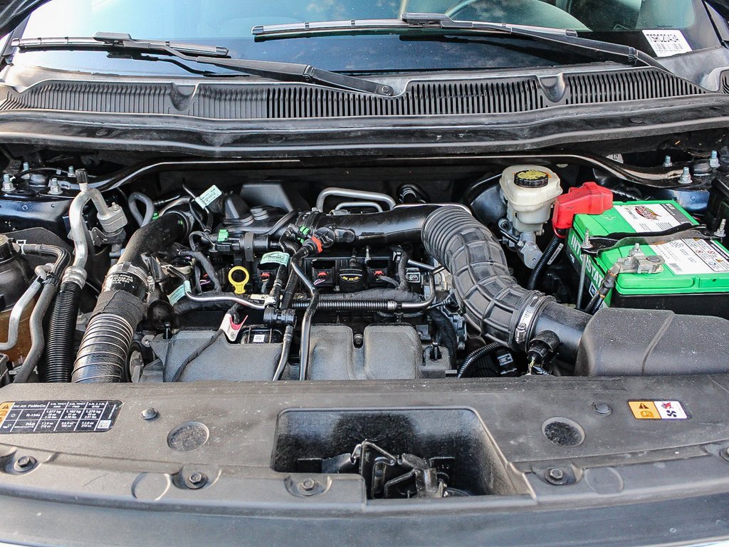 Used 2017 Ford Explorer XLT w/ Equipment Group 202A image 29