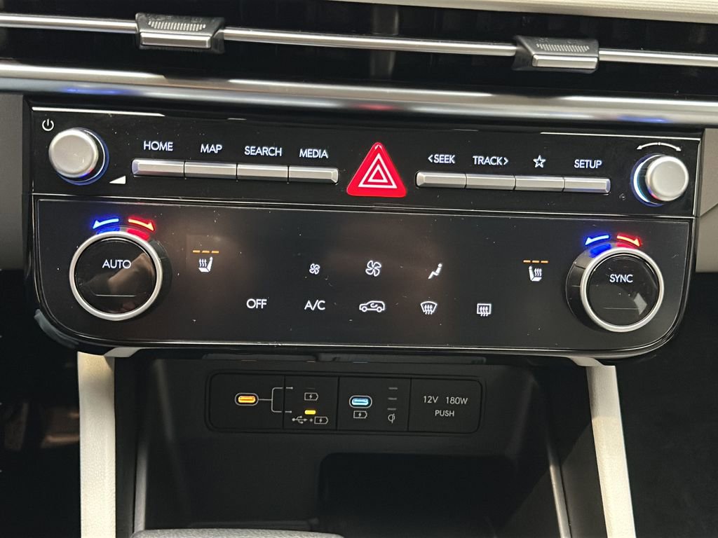 Certified 2025 Hyundai Tucson SEL AWD/4WD image 26