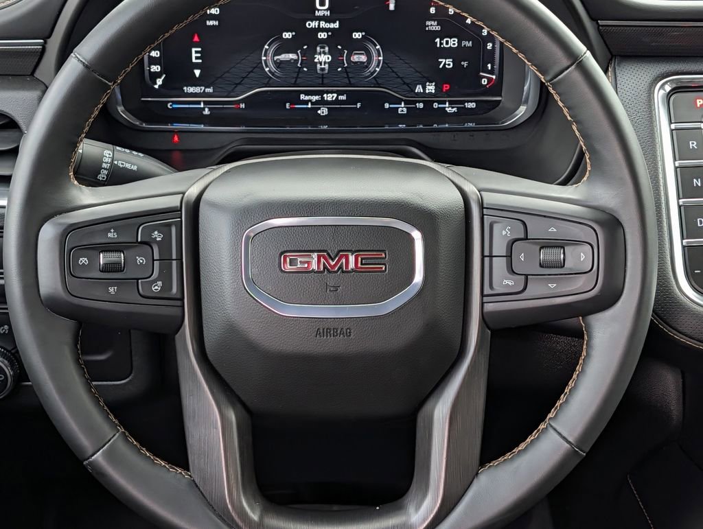 Used 2024 GMC Yukon XL AT4 w/ AT4 Premium Package image 12