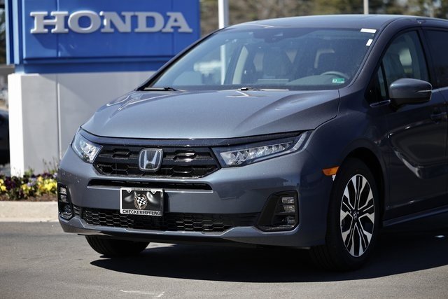 New 2026 Honda Odyssey Elite image 2