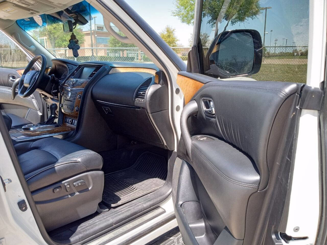 Used 2014 INFINITI QX80 2WD image 27