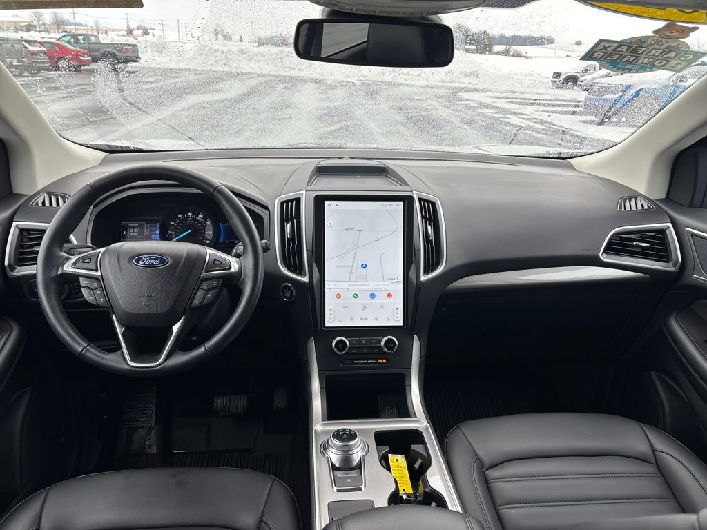 Used 2024 Ford Edge SEL w/ Convenience Package image 18