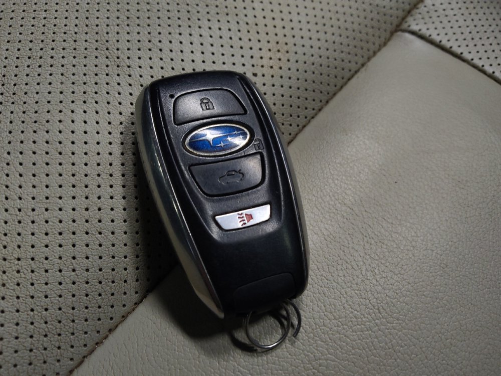 Used 2020 Subaru Ascent Limited w/ Technology Package AWD/4WD image 32