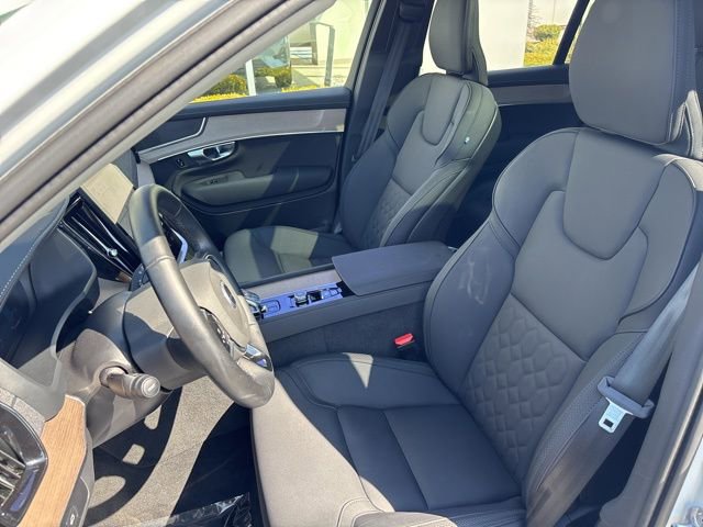Used 2025 Volvo XC90 B5 Plus image 19