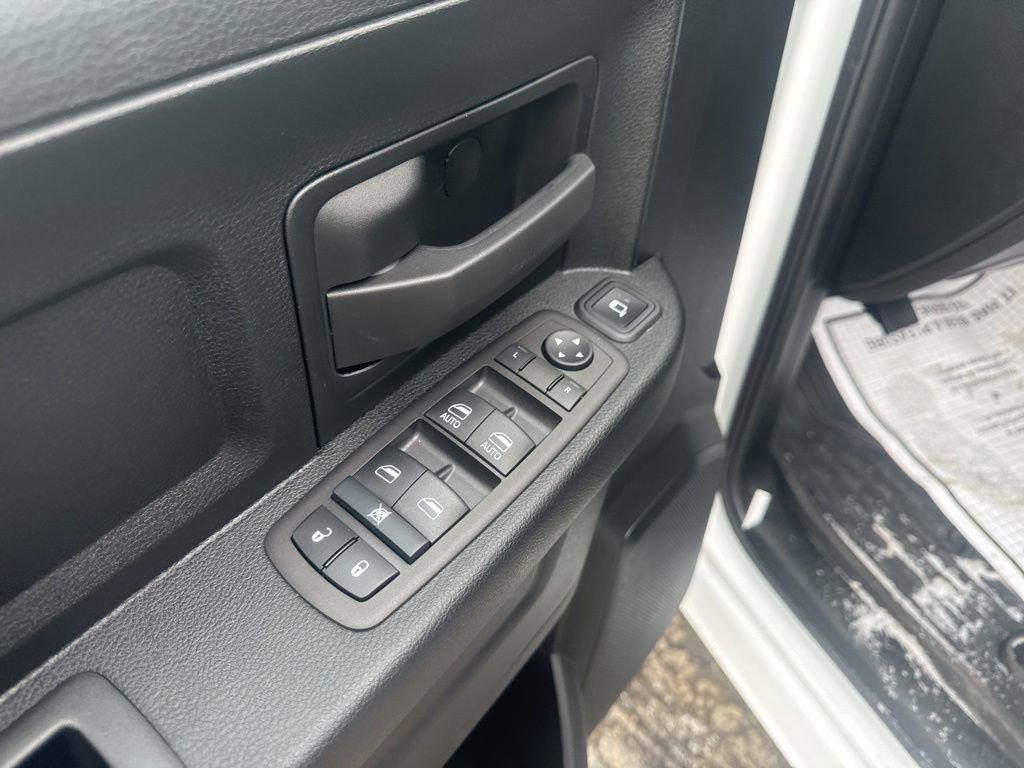 New 2024 RAM 5500 Tradesman AWD/4WD image 10