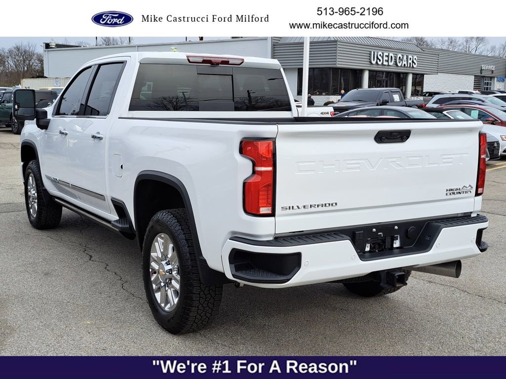 Used 2025 Chevrolet Silverado 2500 High Country w/ Technology Package image 3