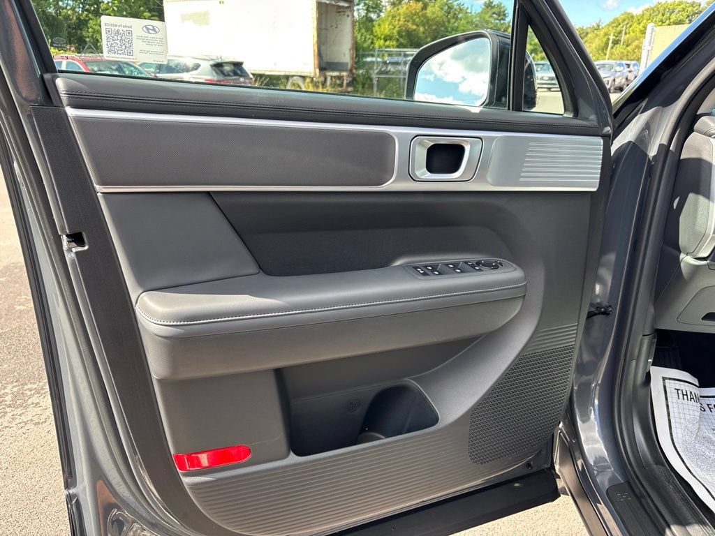 Certified 2025 Hyundai Santa Fe XRT AWD/4WD image 20