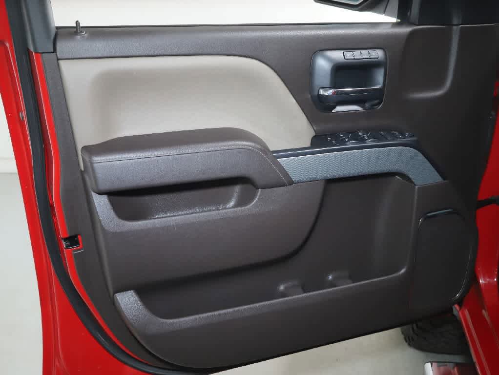 Used 2018 Chevrolet Silverado 1500 LTZ Z71 AWD/4WD image 15