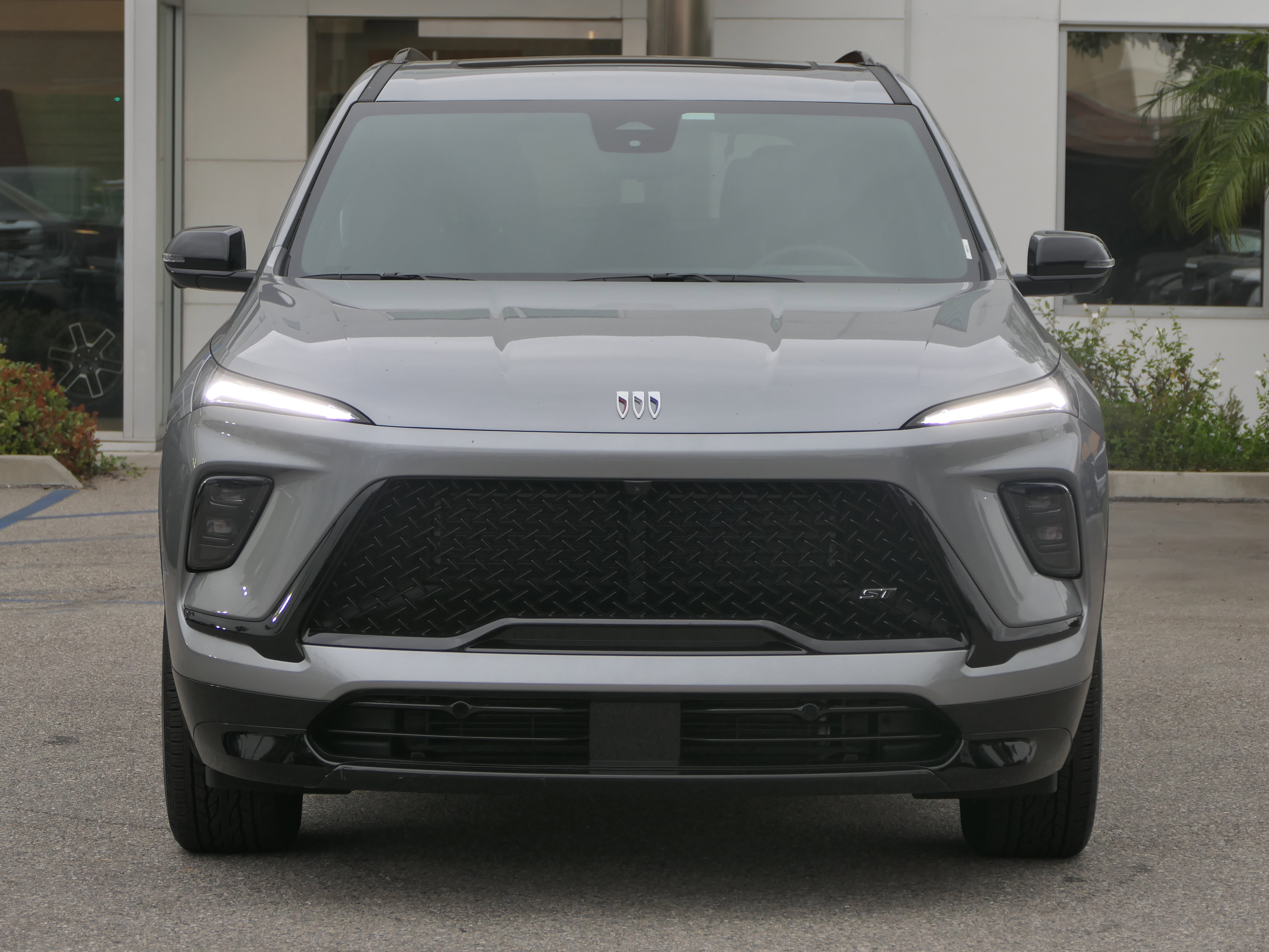 New 2026 Buick Enclave Sport Touring w/ Power Package image 8