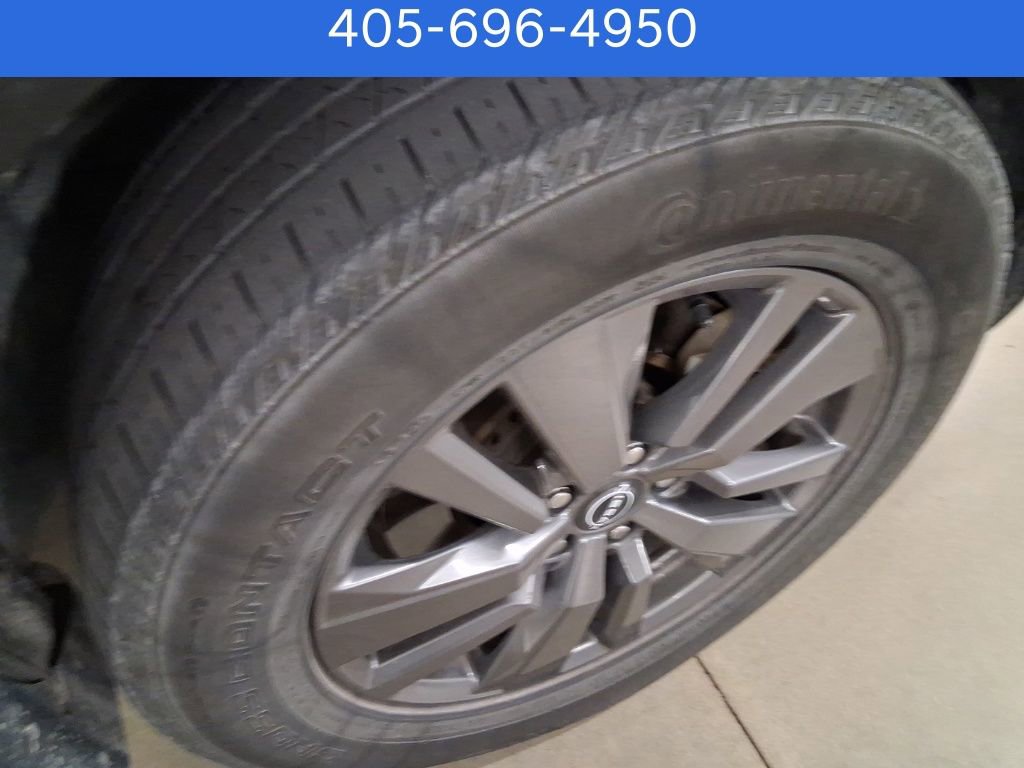 Used 2022 Nissan Pathfinder SV image 15