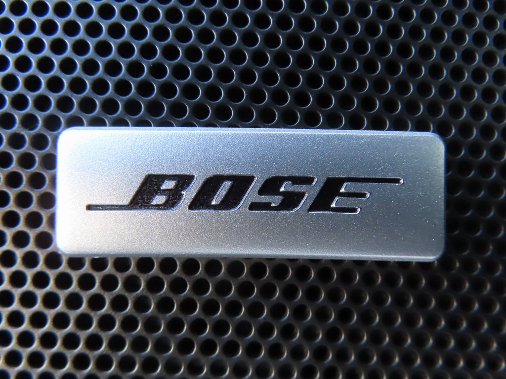 Used 2024 Buick Enclave Avenir w/ Avenir Technology Package image 16