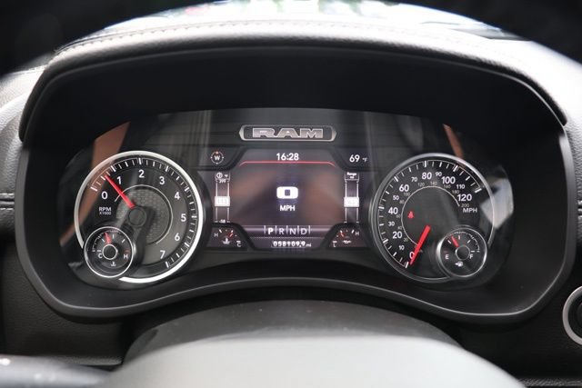 Used 2022 RAM 2500 Laramie w/ Night Edition AWD/4WD image 22