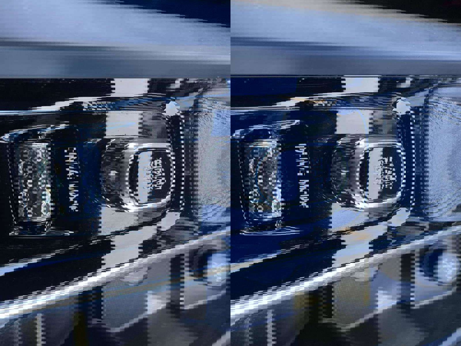 Used 2018 Volvo XC60 T5 Inscription w/ Convenience Package AWD/4WD image 28