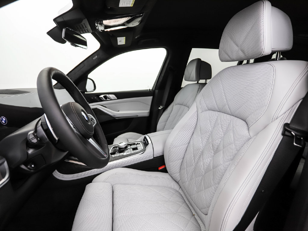 New 2027 BMW X7 xDrive40i w/ Executive Package AWD/4WD image 11