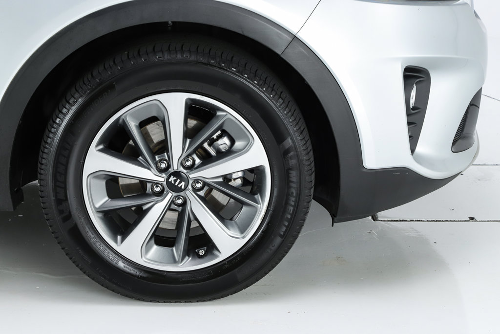 Used 2019 Kia Sorento EX FWD image 16