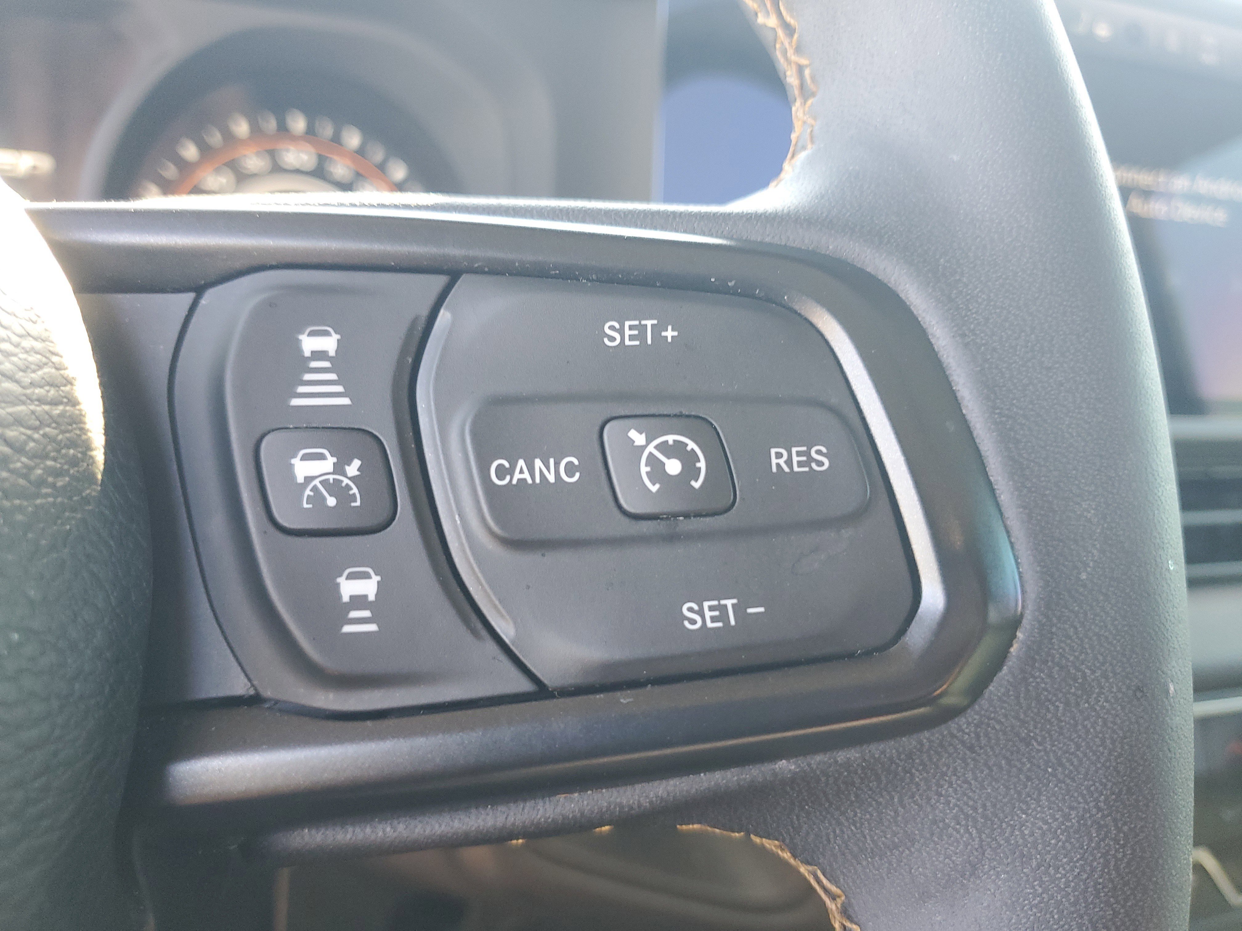 Used 2024 Jeep Wrangler Sport AWD/4WD image 15