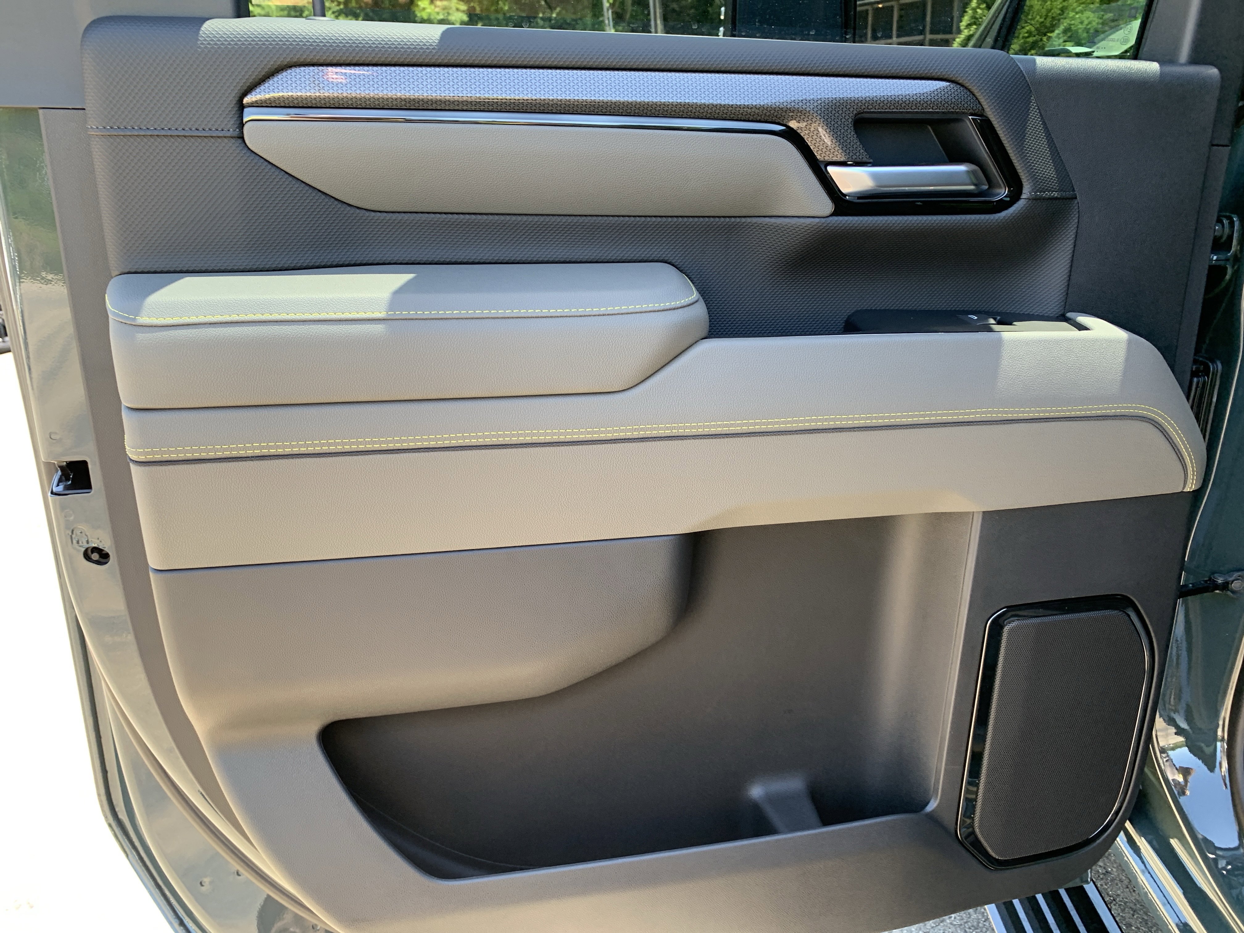 New 2026 Chevrolet Silverado 2500 ZR2 AWD/4WD image 24