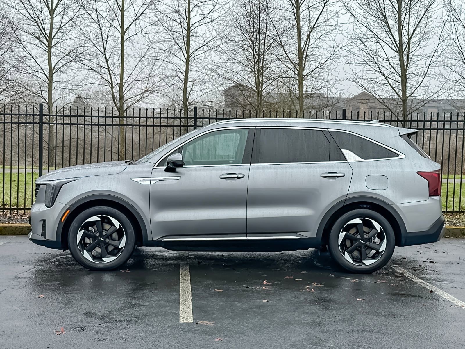 Used 2025 Kia Sorento EX image 6