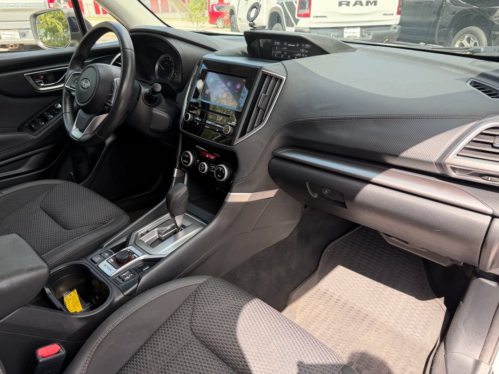 Used 2019 Subaru Forester Premium AWD/4WD image 10