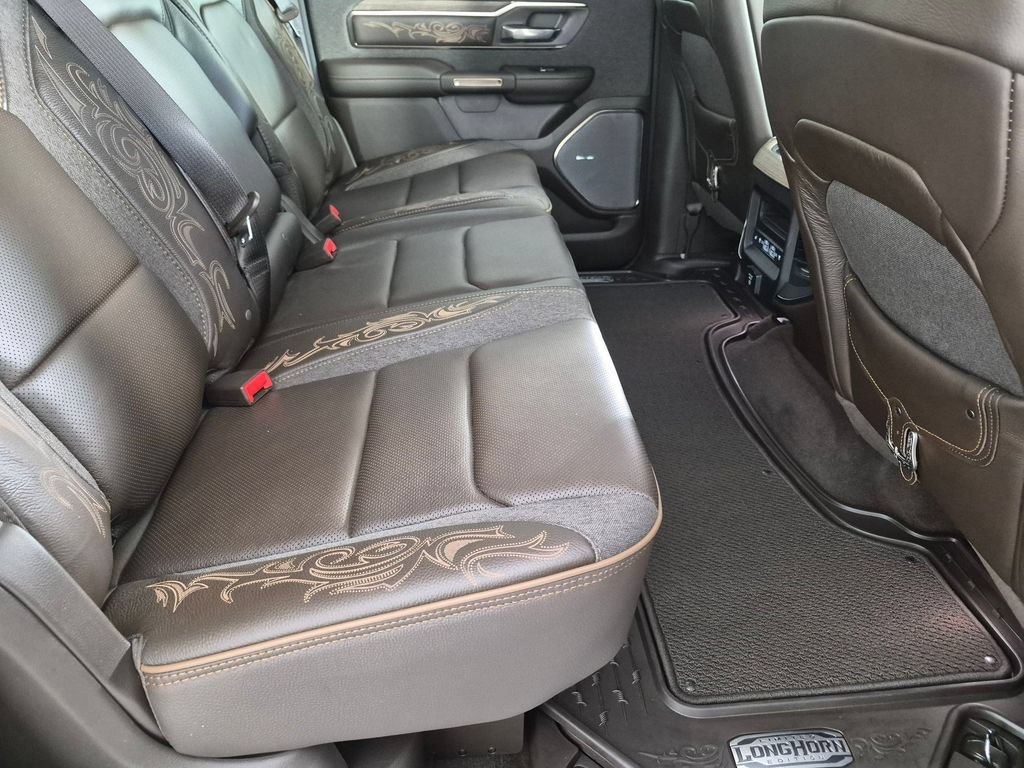 Used 2025 RAM 1500 Limited AWD/4WD image 34