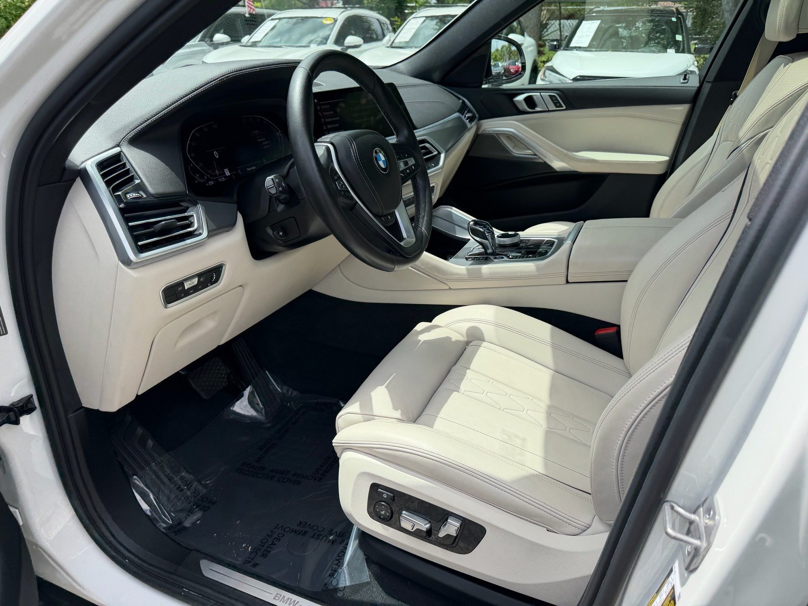 Used 2023 BMW X6 xDrive40i w/ Executive Package AWD/4WD image 11