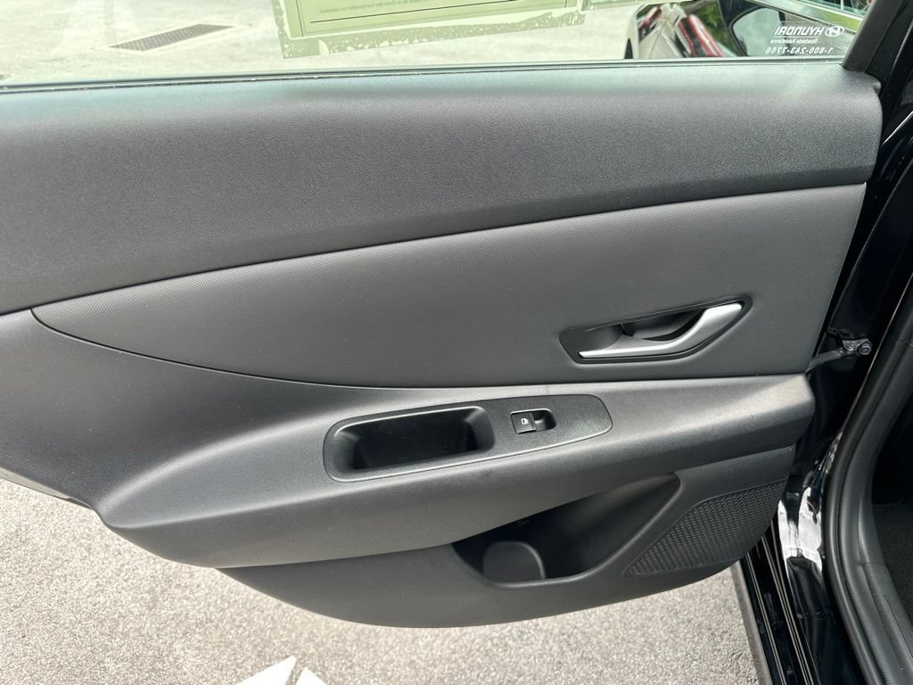 Certified 2024 Hyundai Elantra SEL w/ Convenience Package FWD image 10