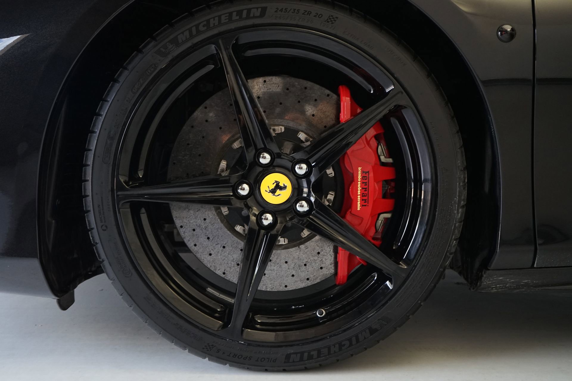 Used 2017 Ferrari 488 GTB image 26