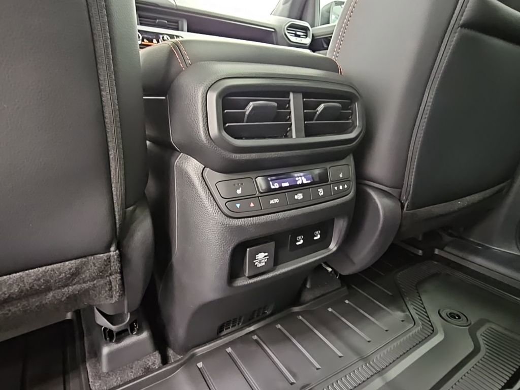 New 2026 Honda Pilot TrailSport image 32