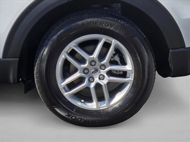 New 2026 Ford Explorer Active image 9