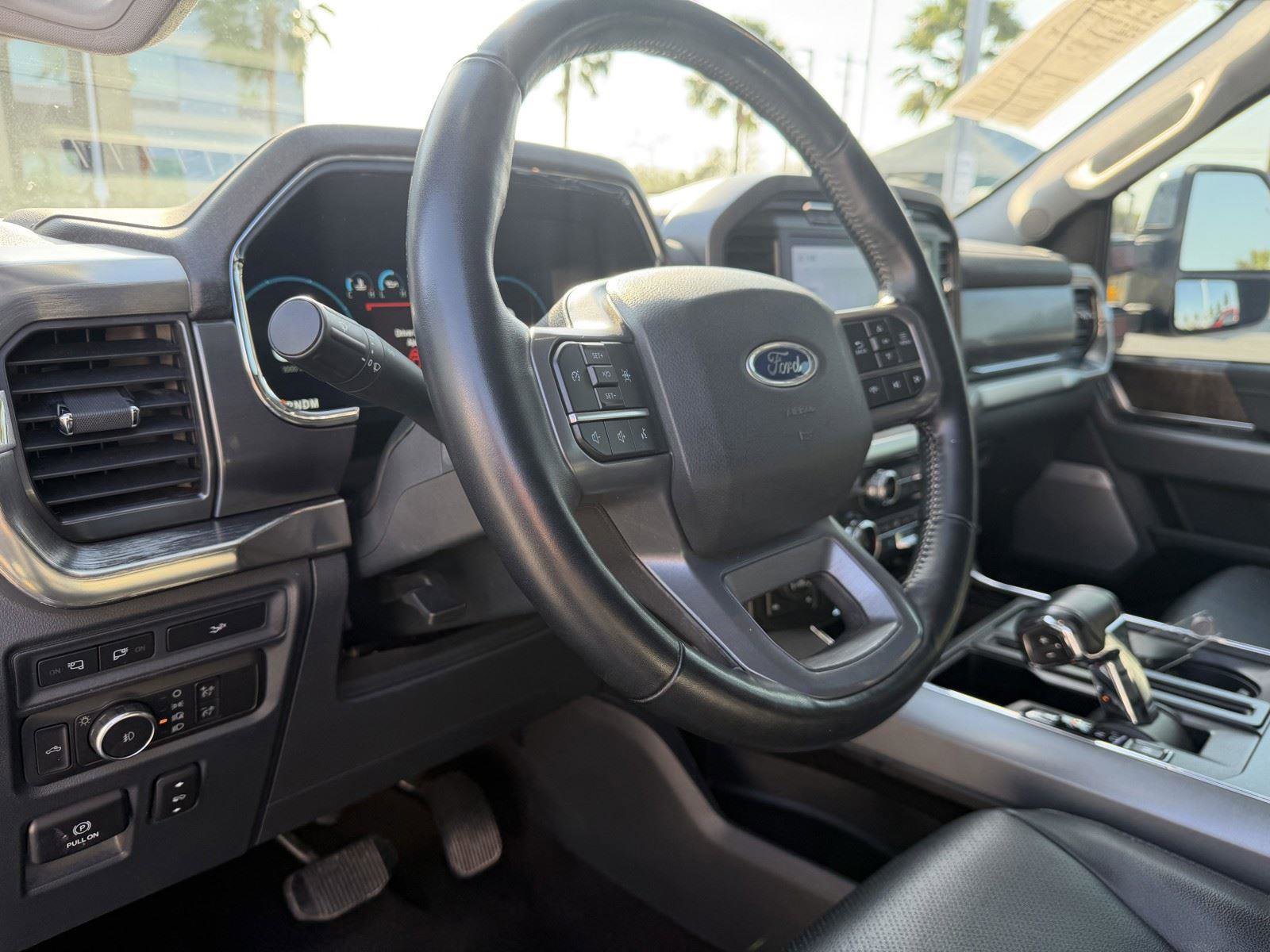 Used 2022 Ford F150 Lariat w/ Max Trailer Tow Package image 10