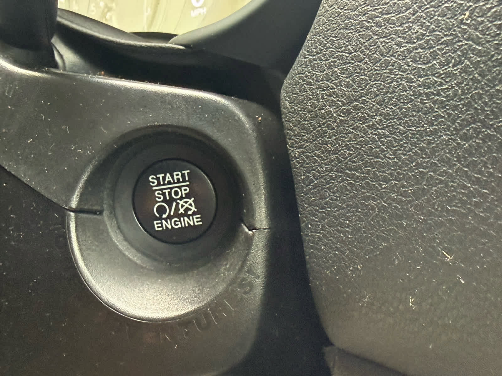 Used 2020 Jeep Renegade Latitude image 14