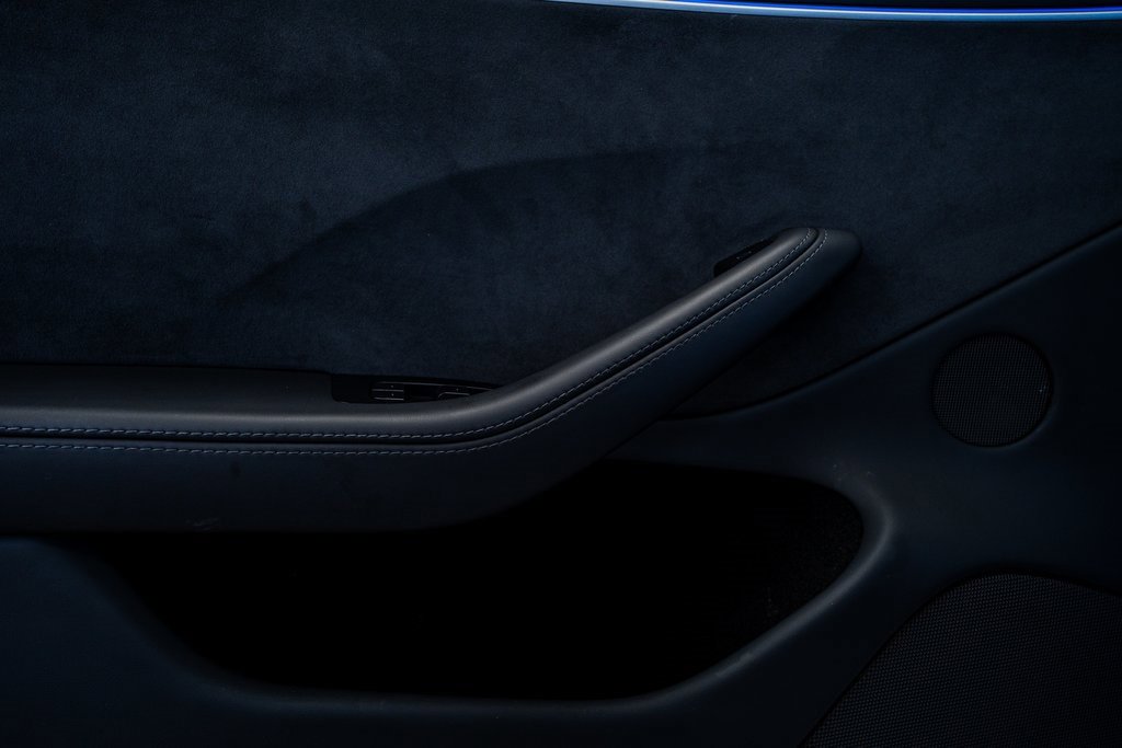 Used 2025 Tesla Model 3 Long Range image 31