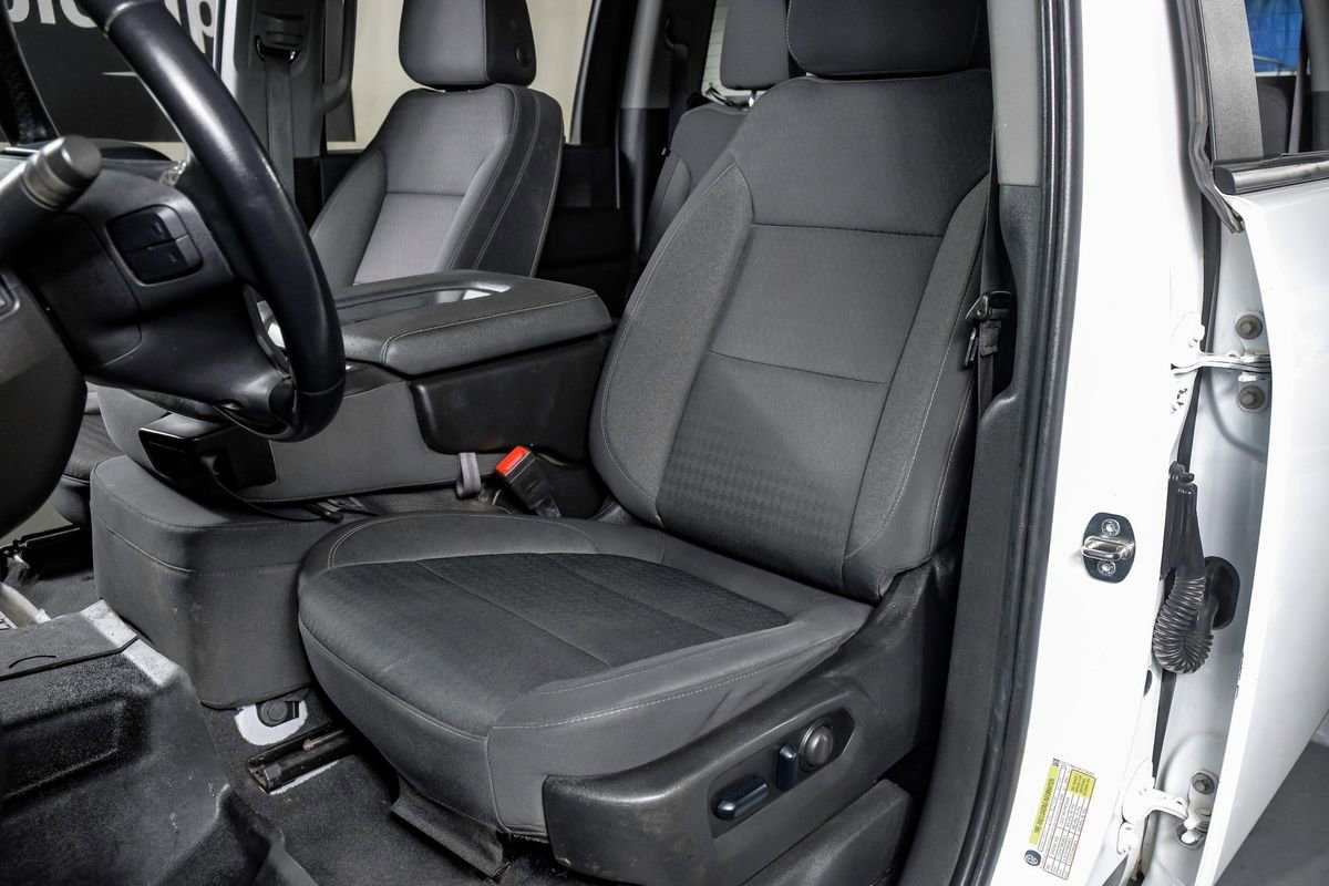 Used 2023 Chevrolet Silverado 2500 LT image 30